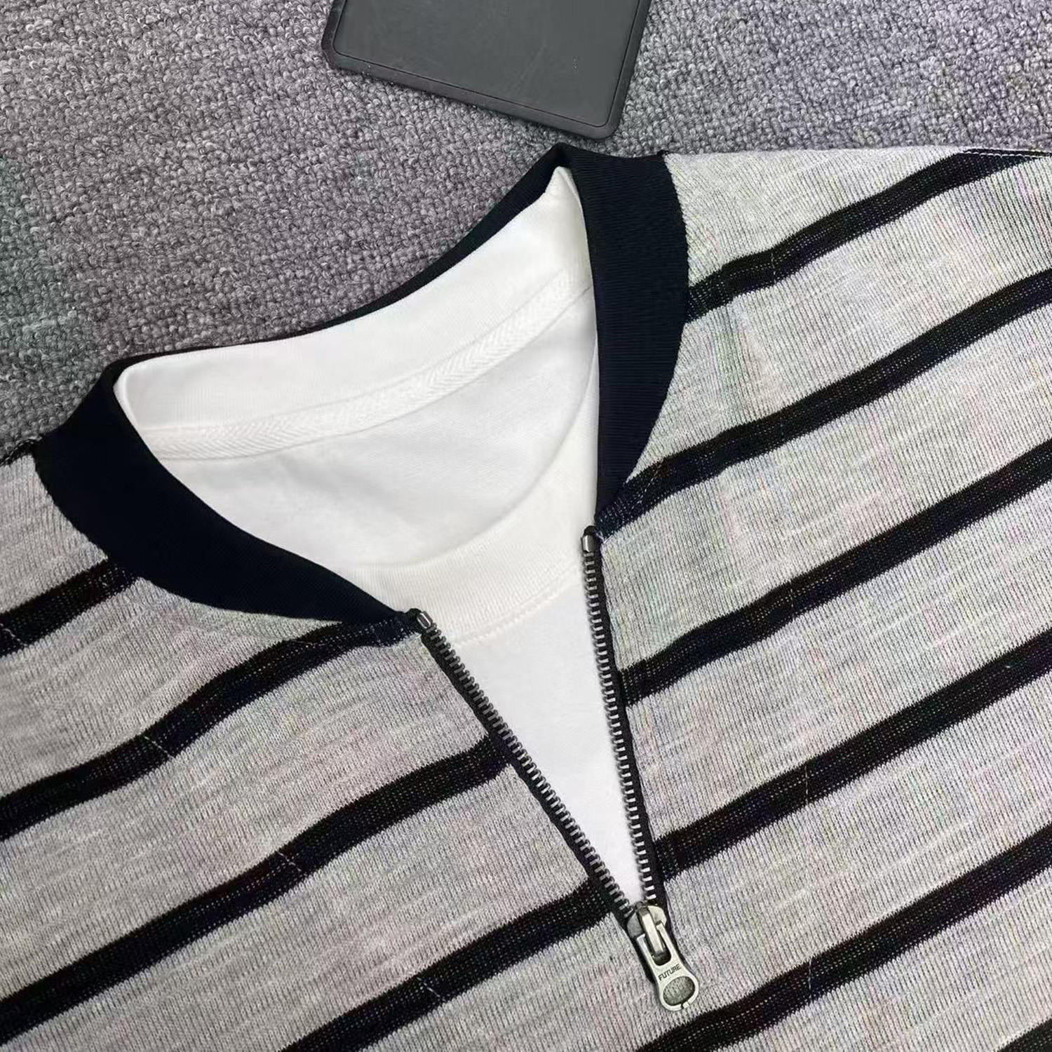 Omaiga Men's Two-Piece Striped Sweatshirt 466003